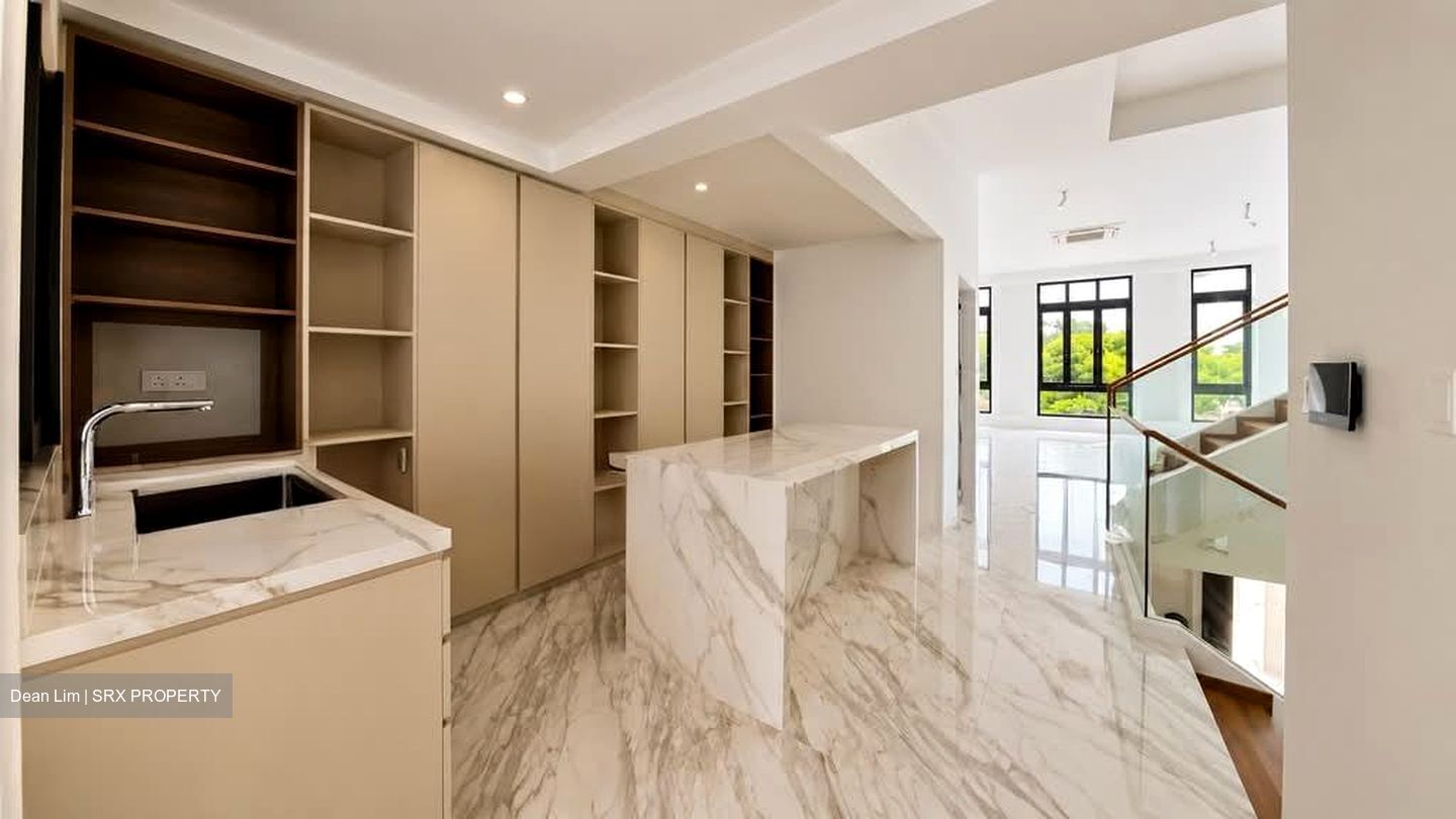 Cambridge Road (D8), Terrace #573172081